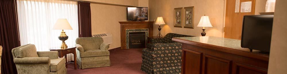 Crossroads Hotel And Huron Event Center Esterno foto